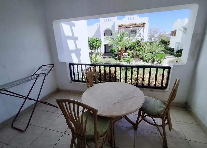 قريه دلتا شرم 109-71 Apartment *